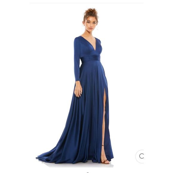 Mac Duggal NWT size 16 long sleeve A line gown midnight blue style 55425 - Picture 1 of 8